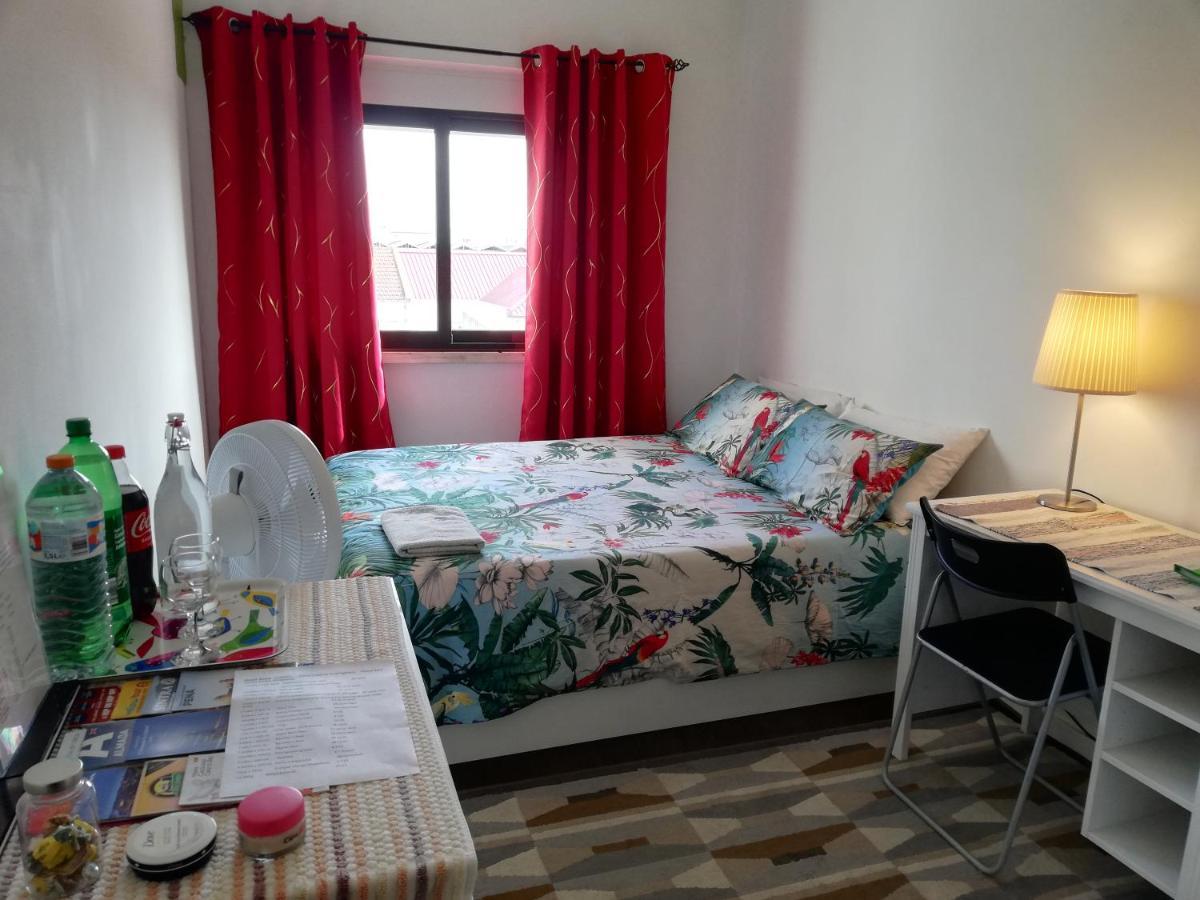 Anthony'S Place Almada Luaran gambar